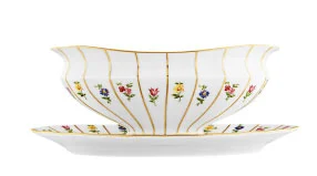 kueche-und-tisch-133478