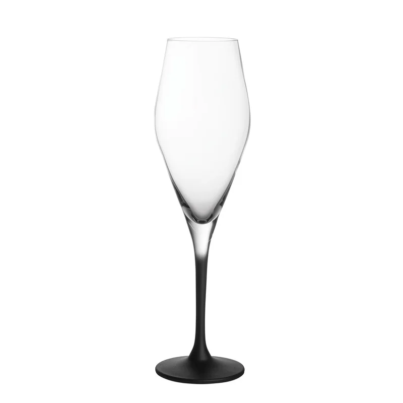 kueche-und-tisch-163541